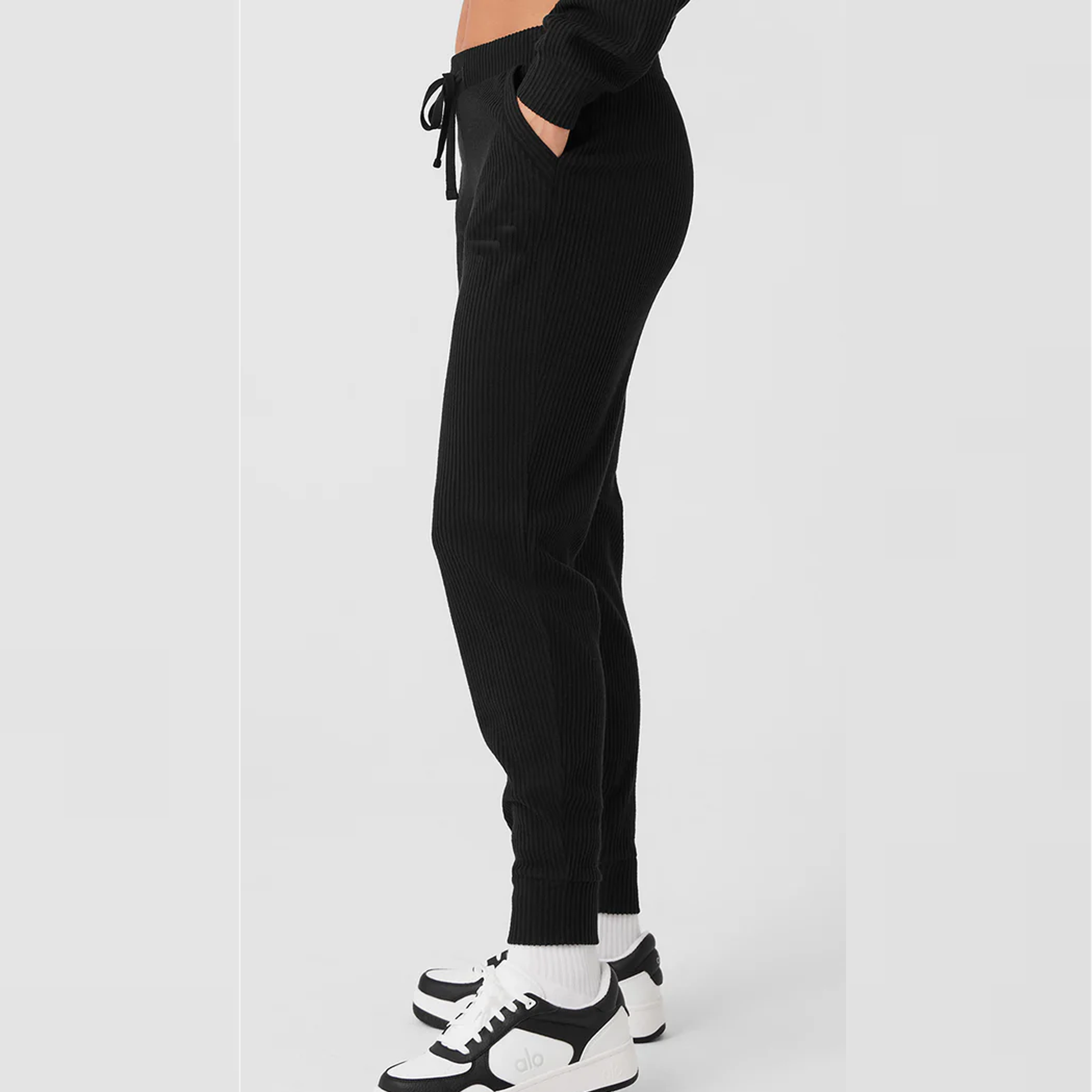 Women luxe sweat pants warm up