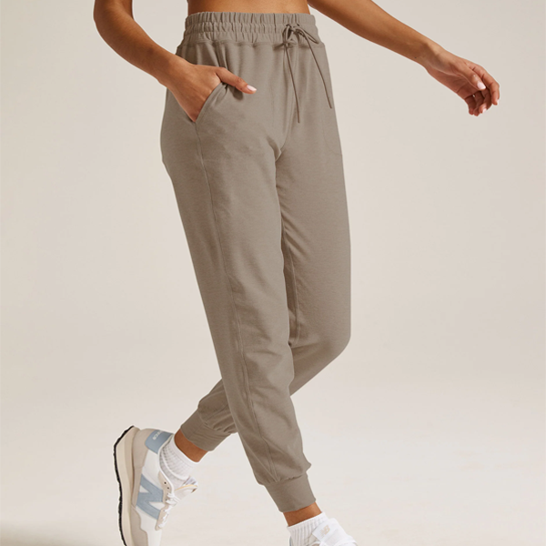 Vital women trainging joggers khaki